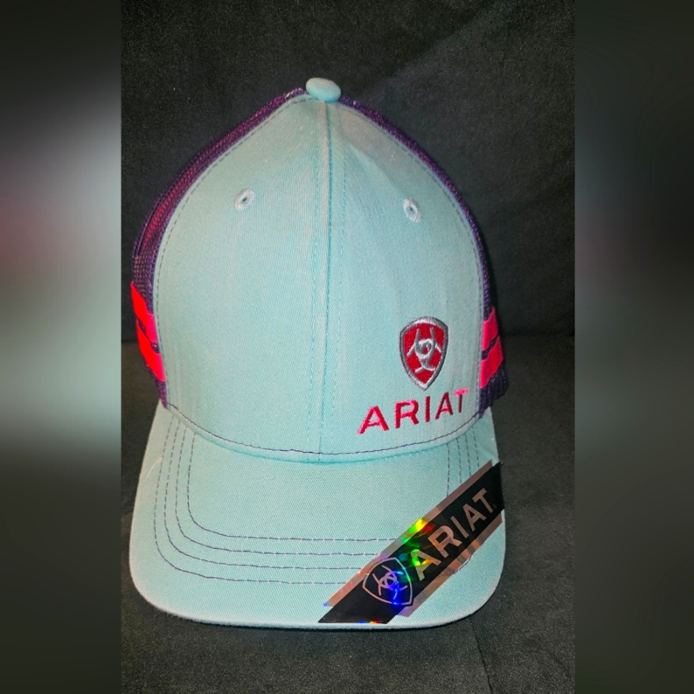 Ariat Ladies Snap Back Offset Logo Cap - Turquoise
